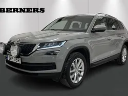 Grå Begagnad 2021 Skoda Kodiaq SUV | 309 900 kr (Marknadspris)