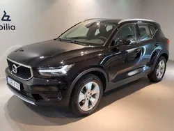 Svart Begagnad 2022 Volvo XC40 Momentum SUV | 299 000 kr (Bra pris)