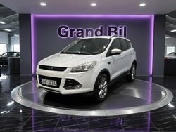 Vit Begagnad 2013 Ford Kuga Titanium SUV | 89 900 kr (Marknadspris)