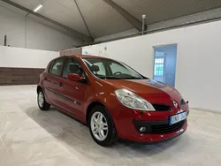 Röd Begagnad 2007 Renault Clio R.S. Halvkombi | 59 900 kr (Lite dyr)