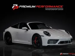 Flerfärgad (crayon) Begagnad 2024 Porsche 911 Targa 4 Cab | 2 144 900 kr (Lite dyr)