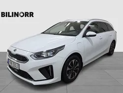 Vit Begagnad 2021 Kia Ceed Sportswagon Kombi | 239 900 kr (Marknadspris)