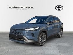 Silver Ny 2025 Toyota Corolla Cross Style SUV | 397 500 kr (Marknadspris)