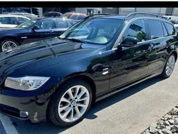 Svart Begagnad 2010 BMW 325 Comfort Edition Kombi | 73 000 kr (Marknadspris)