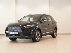 Svart Begagnad 2022 MG ZS Luxury Sedan | 229 900 kr (Superpris)