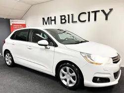 Vit Begagnad 2011 Citroën C4 Tendance Halvkombi | 49 900 kr