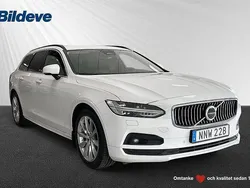 Vit Begagnad 2022 Volvo V90 Momentum Kombi | 319 900 kr (Bra pris)