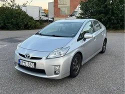 Silver Begagnad 2010 Toyota Prius Halvkombi | 79 000 kr (Marknadspris)