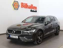 Grå Begagnad 2022 Volvo V60 Inscription Kombi | 369 900 kr (Marknadspris)
