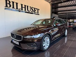 Mörkbrun Begagnad 2020 Volvo V60 Momentum Kombi | 239 900 kr (Bra pris)