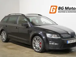 Svart Begagnad 2015 Skoda Octavia RS Kombi | 119 900 kr (Marknadspris)
