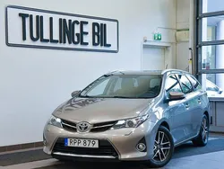 Brun Begagnad 2015 Toyota Auris Touring Sports Edition Kombi | 84 900 kr (Bra pris)
