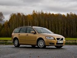 Begagnad 2009 Volvo V50 Momentum Kombi | 22 000 kr (Marknadspris)