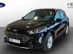 Svart (black) Begagnad 2022 Ford Kuga Titanium SUV | 244 900 kr (Bra pris)