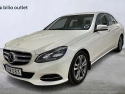 Vit Begagnad 2015 Mercedes E220 Sedan | 204 900 kr (Marknadspris)
