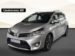 Silver Begagnad 2016 Toyota Verso Active Minibuss | 164 000 kr (Lite dyr)