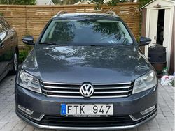 Grå Begagnad 2012 VW Passat Kombi | 79 999 kr (Marknadspris)