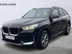 Svart Begagnad 2023 BMW X1 SUV | 459 900 kr (Marknadspris)
