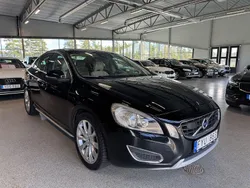 Svart Begagnad 2010 Volvo S60 Summum Sedan | 89 900 kr (Lite dyr)