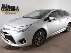 Silver Begagnad 2015 Toyota Avensis Active Kombi | 124 500 kr (Marknadspris)