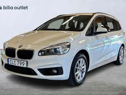 Vit Begagnad 2017 BMW 218 Gran Tourer Advantage Minibuss | 129 900 kr (Dyr)