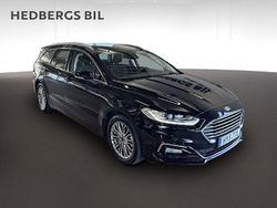 Svart Begagnad 2022 Ford Mondeo Titanium Kombi | 224 900 kr (Marknadspris)