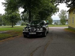 Svart Begagnad 2000 Jaguar S-Type S Sedan | 30 000 kr