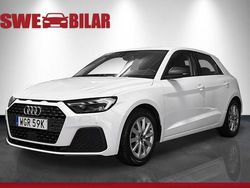 Vit Begagnad 2022 Audi A1 Sportback Proline Halvkombi | 209 900 kr (Marknadspris)