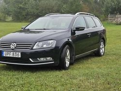 Svart Begagnad 2015 VW Passat Kombi | 75 000 kr (Superpris)