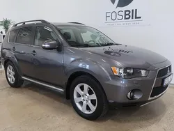 Grå Begagnad 2011 Mitsubishi Outlander SUV | 74 900 kr (Marknadspris)