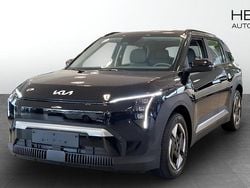 Svart (black) Ny 2025 Kia EV3 4 SUV | 459 390 kr (Bra pris)