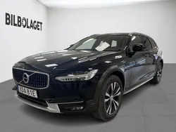 Svart Begagnad 2019 Volvo V90 CC SE Kombi | 279 500 kr (Marknadspris)