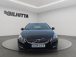 Svart Begagnad 2013 Volvo V60 Momentum Kombi | 69 000 kr (Bra pris)