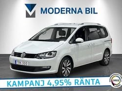 Ljusgrå Begagnad 2018 VW Sharan Minibuss | 219 400 kr (Bra pris)