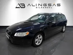 Mörkblå (blå) Begagnad 2008 Volvo V70 Kinetic Kombi | 44 900 kr (Marknadspris)