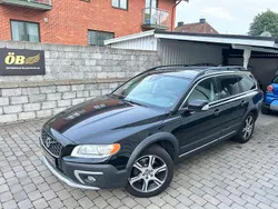 Svart Begagnad 2014 Volvo XC70 Summum SUV | 159 900 kr (Marknadspris)
