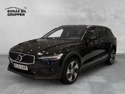 Begagnad 2022 Volvo V60 CC Kombi | 329 000 kr (Marknadspris)