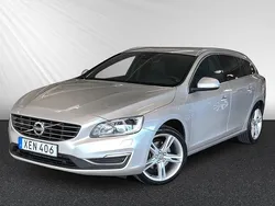 Silver Begagnad 2018 Volvo V60 Standard Kombi | 209 900 kr (Marknadspris)