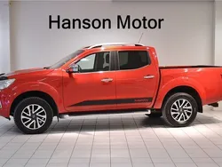 Röd Begagnad 2016 Nissan Navara Pickup | 293 750 kr