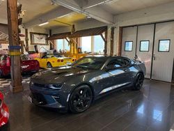 Grå Begagnad 2018 Chevrolet Camaro SS Sportkupé | 479 000 kr (Marknadspris)