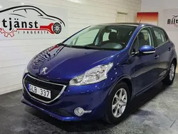 Mörkblå Begagnad 2013 Peugeot 208 Halvkombi | 74 900 kr (Marknadspris)