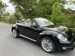 Svart Begagnad 2016 VW Beetle Cab | 205 000 kr (Bra pris)