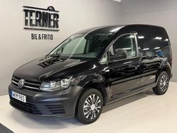 Svart (svart metallic) Begagnad 2019 VW Caddy Minibuss | 129 000 kr (Marknadspris)