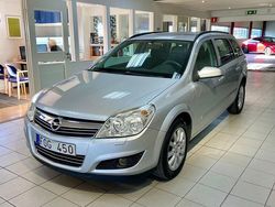 Grå Begagnad 2007 Opel Astra Kombi | 59 900 kr