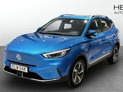 Blå (blue) Begagnad 2022 MG ZS Luxury Sedan | 249 900 kr (Superpris)