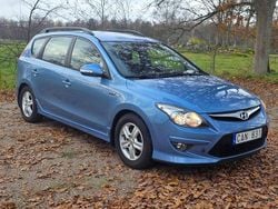 Ljusblå (blå) Begagnad 2012 Hyundai i30 Kombi | 34 800 kr (Dyr)