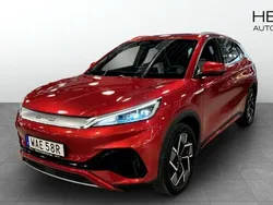 Röd (red) Begagnad 2022 BYD Atto 3 Design SUV | 289 900 kr (Marknadspris)