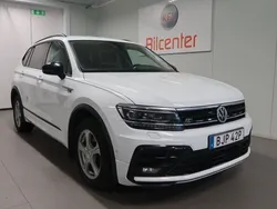 Vit Begagnad 2020 VW Tiguan Allspace R-line SUV | 299 900 kr (Marknadspris)