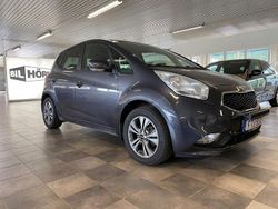 Grå (grå metallic ) Begagnad 2015 Kia Venga Halvkombi | 74 000 kr (Marknadspris)