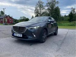 Grå Begagnad 2017 Mazda CX-3 Optimum SUV | 159 000 kr (Marknadspris)